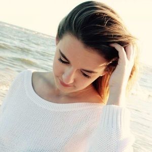 Meet your Posher, Chloe